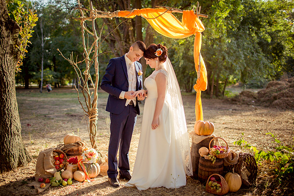 Fall Wedding Couple