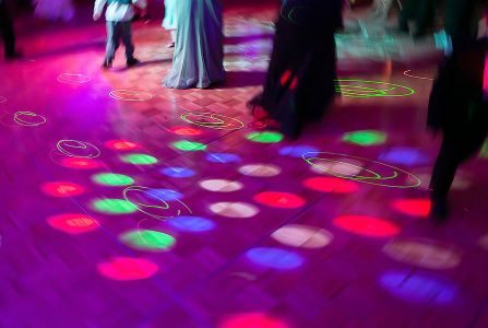 What to Know About Renting a Dance Floor