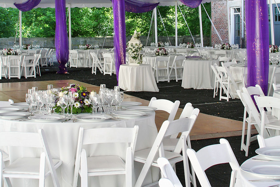 How an Outdoor Dance Floor Rental Creates a Memorable Guest Experience