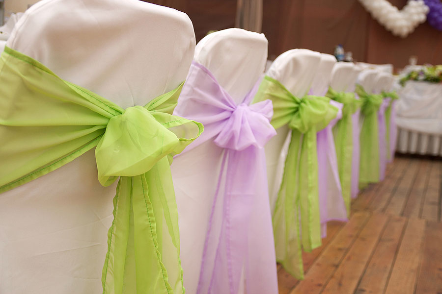 How Chair Covers Can Refresh the Appearance of Banquet Seating