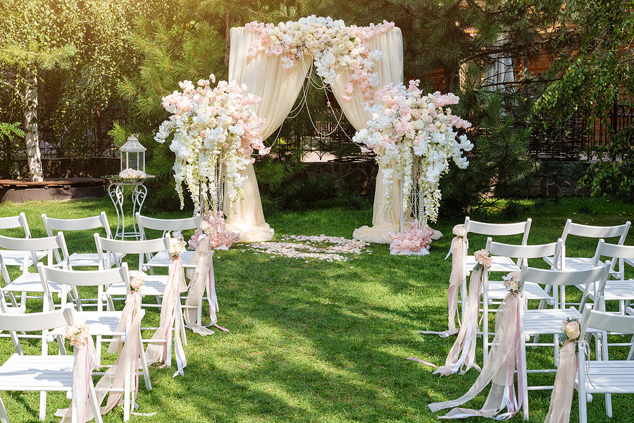 The Complete Checklist for Outdoor Wedding Rental Supplies